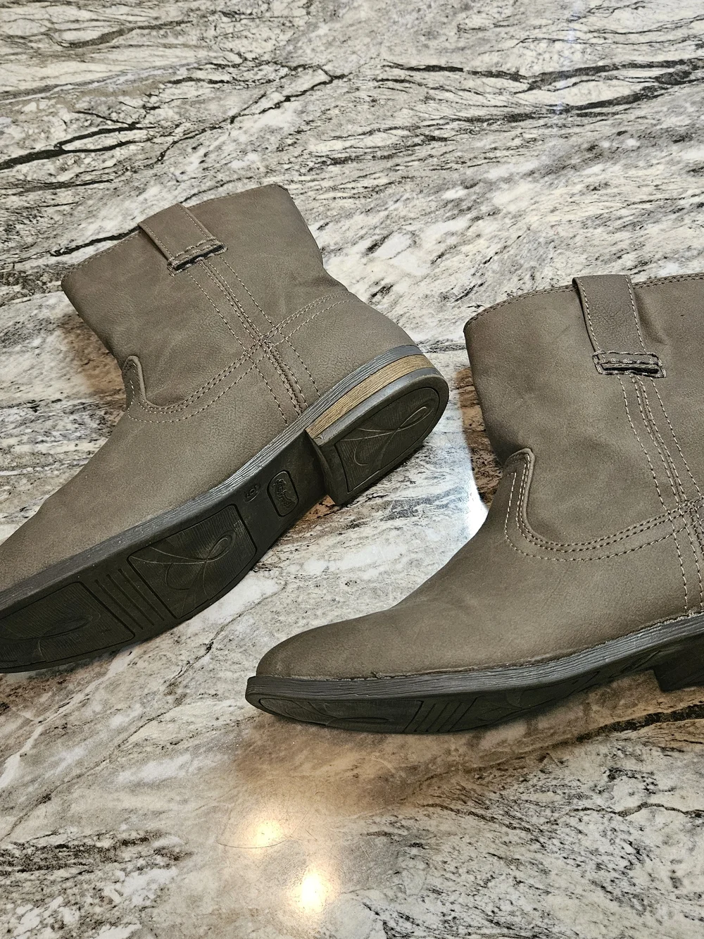 Aeropostale Brown Kids Mid-Calf Boots